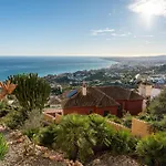 Near Benalmadena S Golden Beaches 公寓